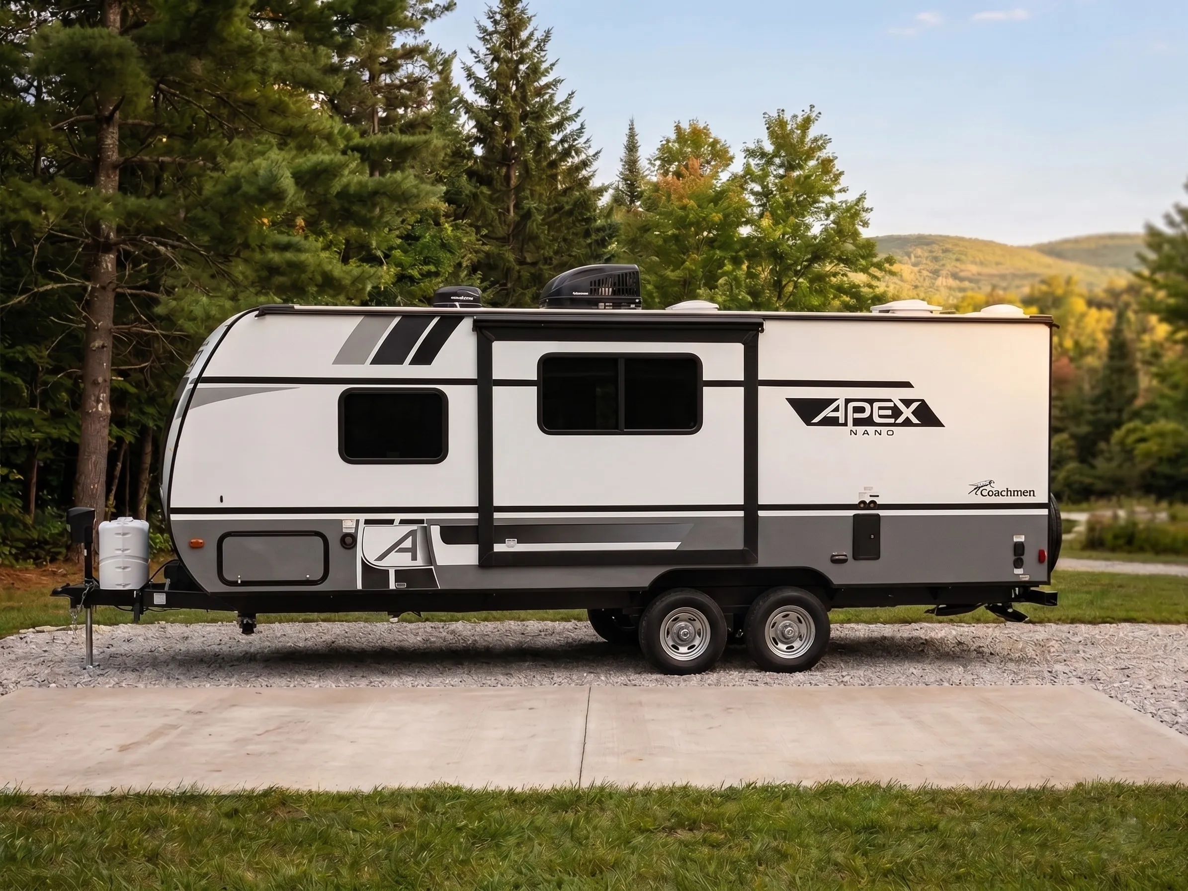 Apex Nano 208BHS, 2021 Coachmen Apex Nano 208BHS.