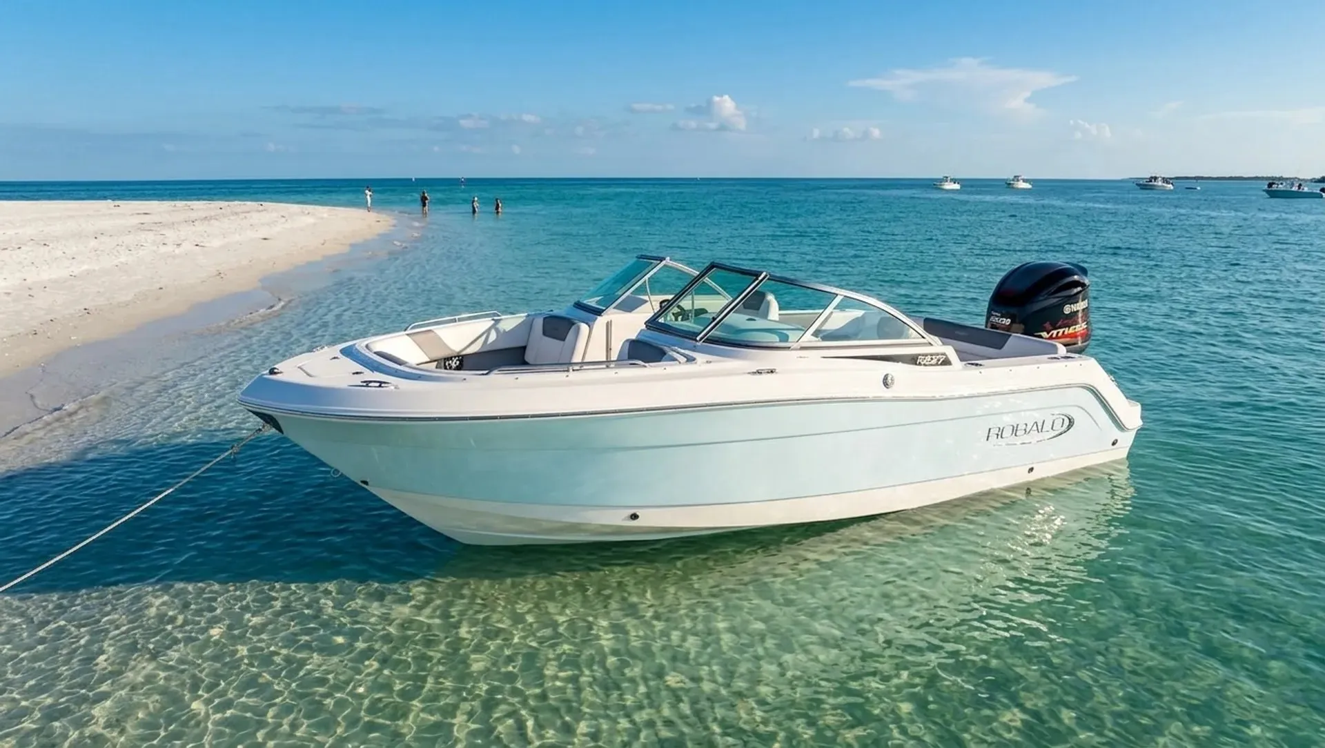 Marco, 2021 Robalo R227 Dual Console.